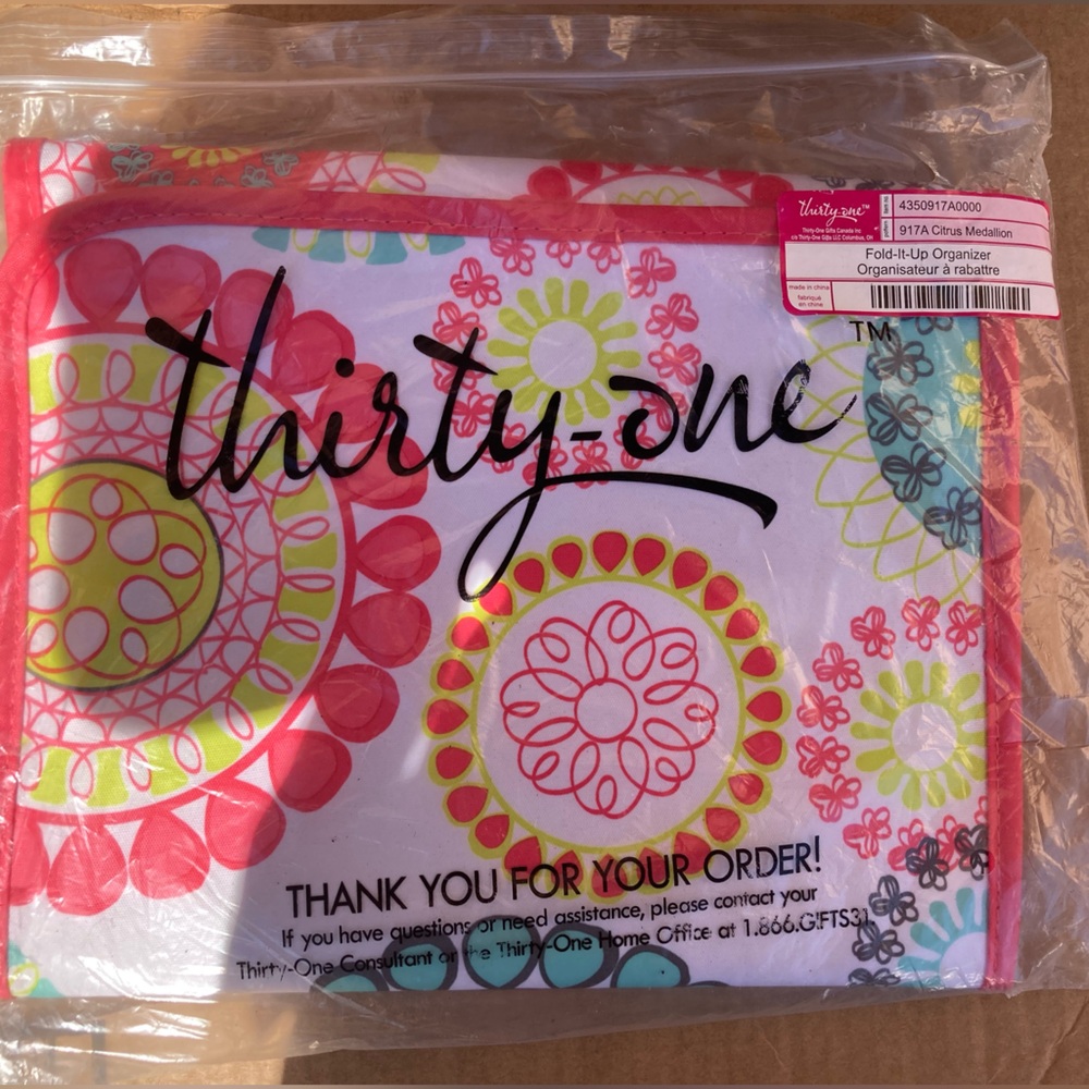 NEW Thirty-One Floral Fold-It-Up Organizer